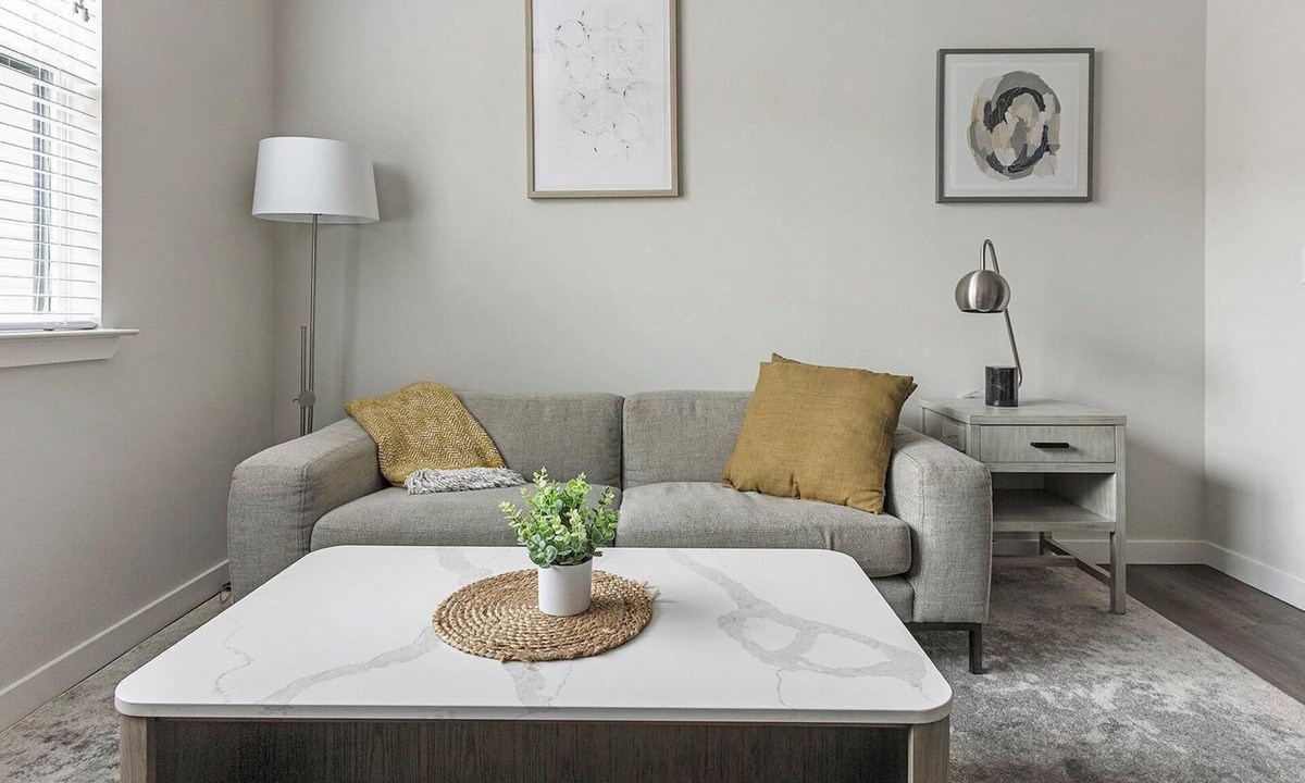 Spring Branch East Apartment | Landing | Chic 1BD, Pool, Gym