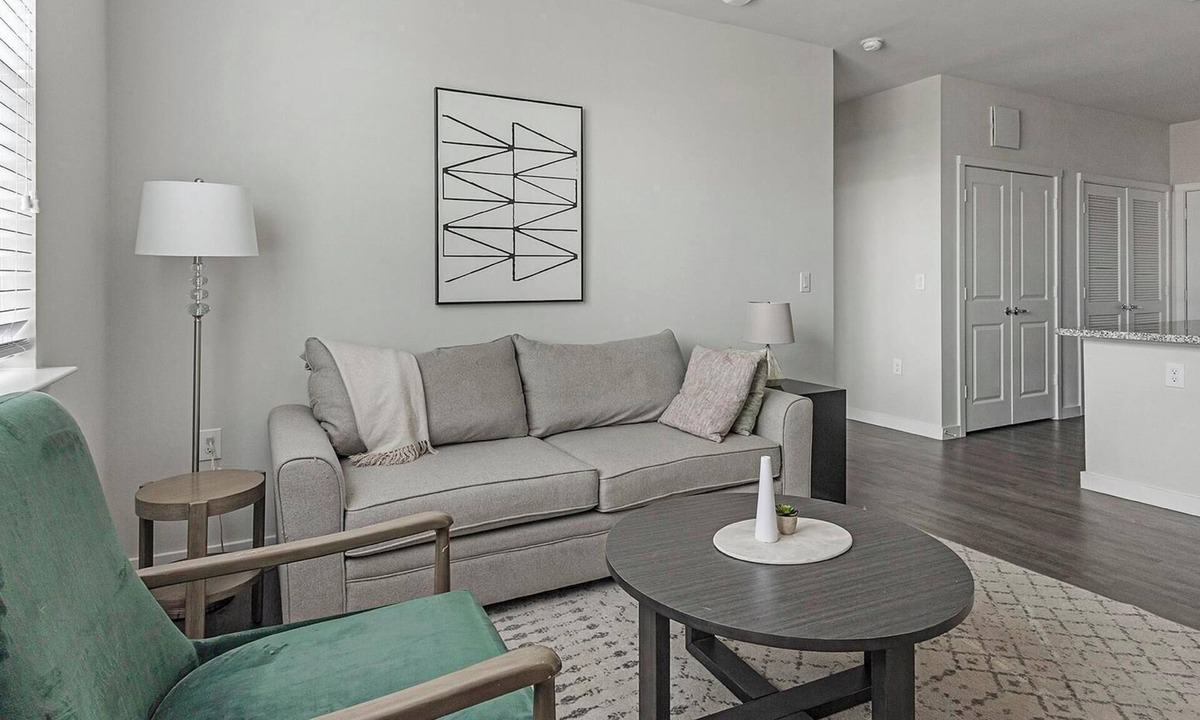Spring Branch East Apartment | Landing | Chic 2BD, Courtyard, Gym