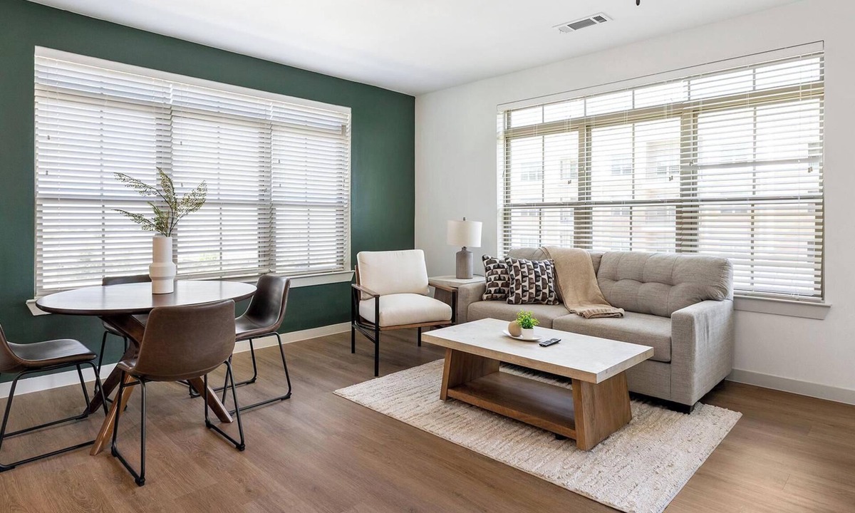 Celina Apartment | Landing | Chic 2BD, Courtyard, Gym