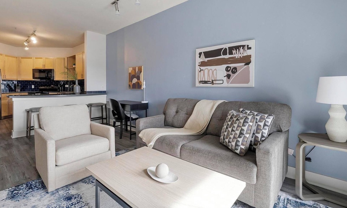 Crestview Apartment | Landing | Incredible 1BD, Courtyard, Gym