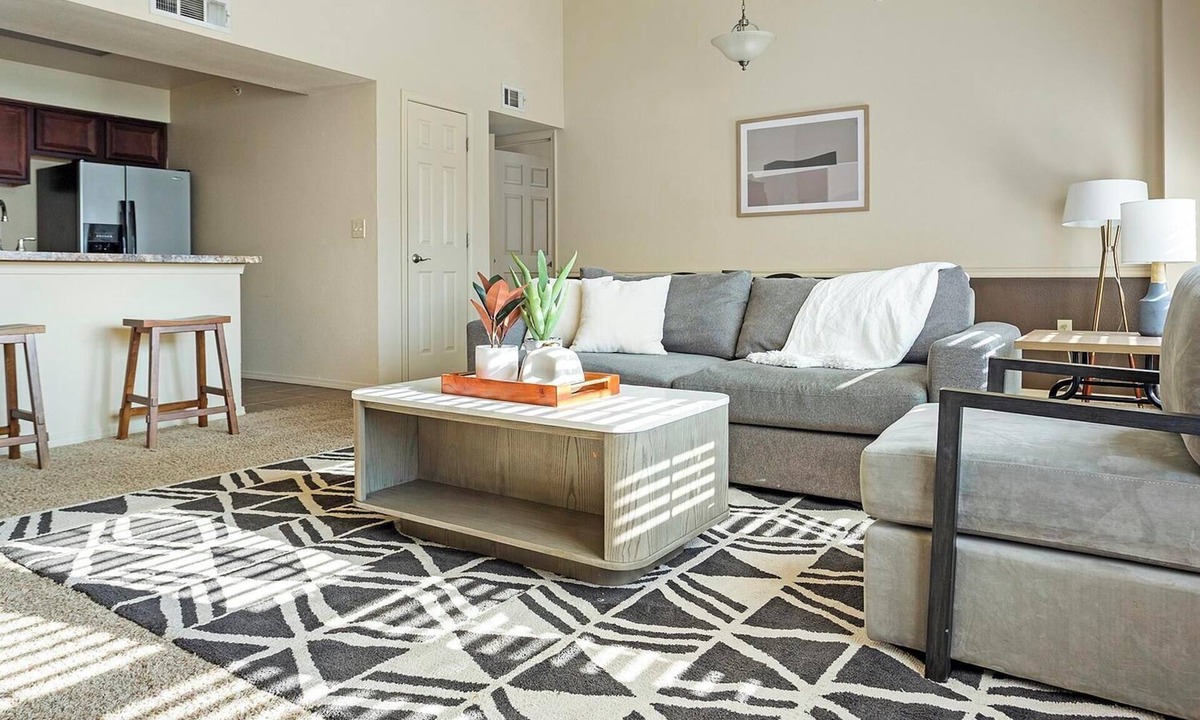 Broken Arrow Apartment | Landing | Incredible 2BD, Gym, Pool