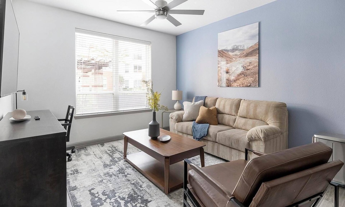 Central Arlington Apartment | Landing | Spectacular 2BD, Gym, Clubhouse
