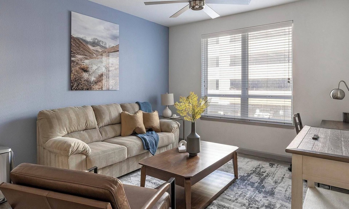 Central Arlington Apartment | Landing | Spectacular 2BD, Gym, Clubhouse