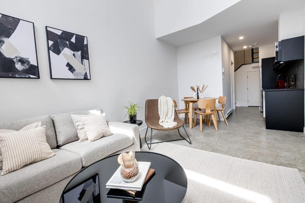 Mile End Apartment | Le Mile End by M11 - Modern & Stylish 1BDR with Sofa Bed