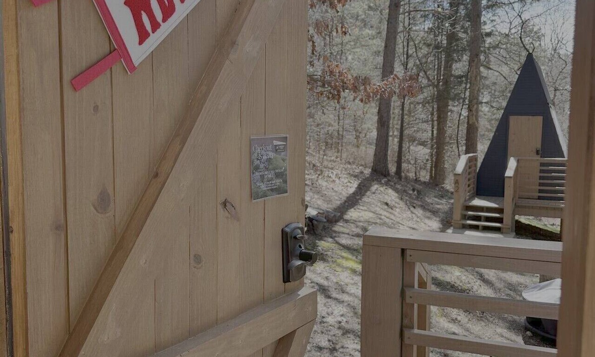 Eureka Springs Cabin | Loblolly Pines 1 Adventure Aframe
