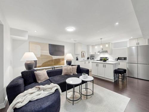 Pickering Apartment | Luxury 2BR Suite Stylish Stay with 2 Free Parking