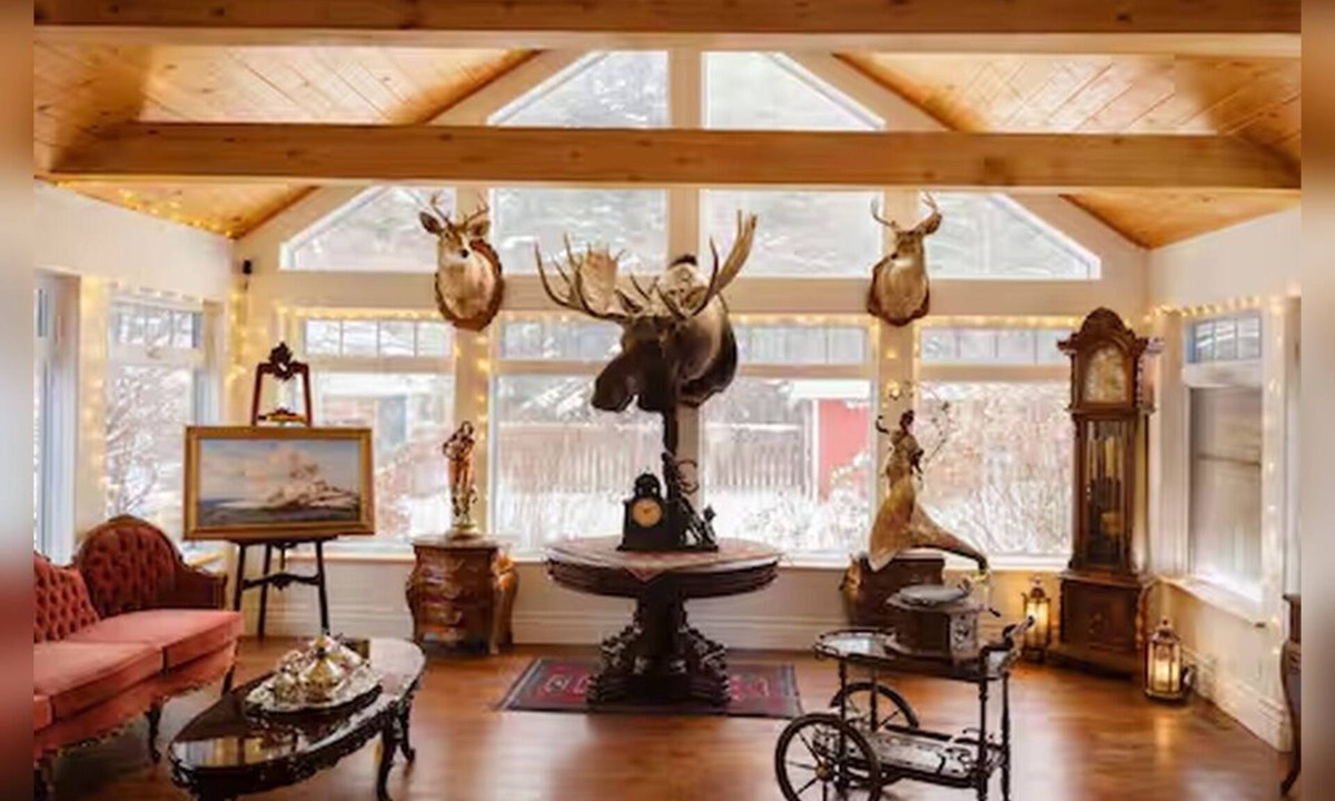 Mulmur Ski Chalet | Luxury Forest Retreat Near Mansfield Ski Club