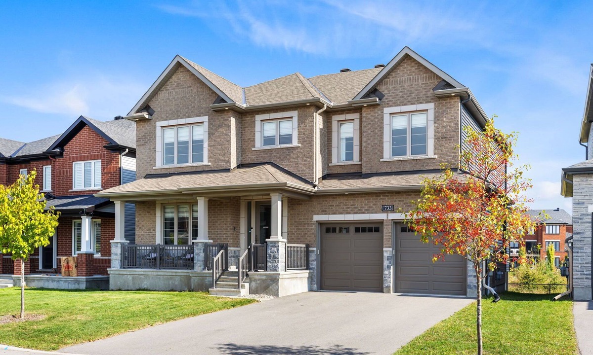 Ottawa Division House | Luxury home: 733 Coast Circle Manotick, Ottawa. 30 nights minimum stay.