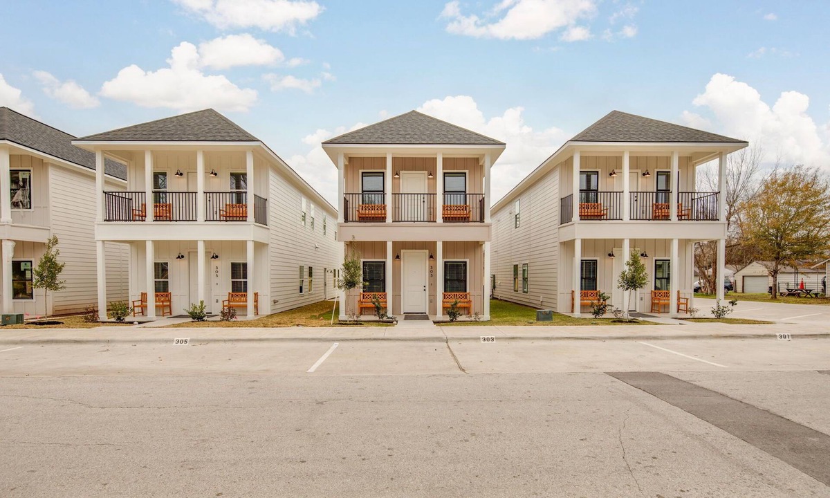 College Station House | Martha's: New Home, 2mi-A&M/Walk-Legends Event Ctr