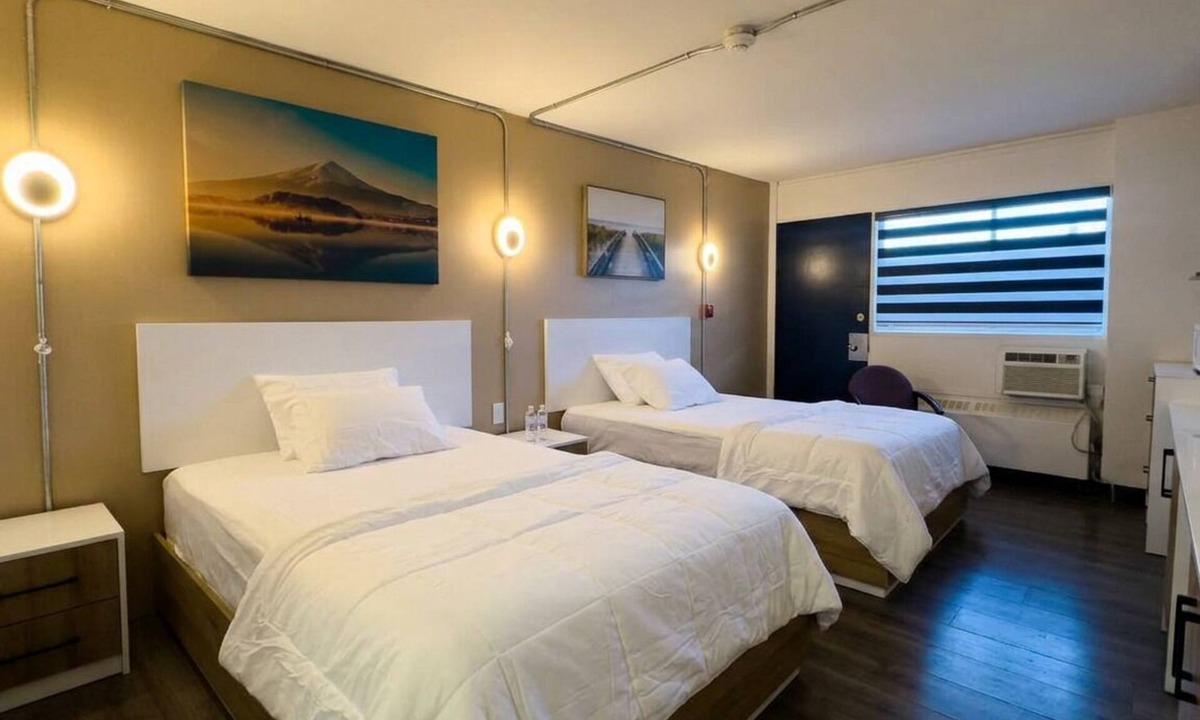 Portage La Prairie Hotel | Midtown Motor Inn
