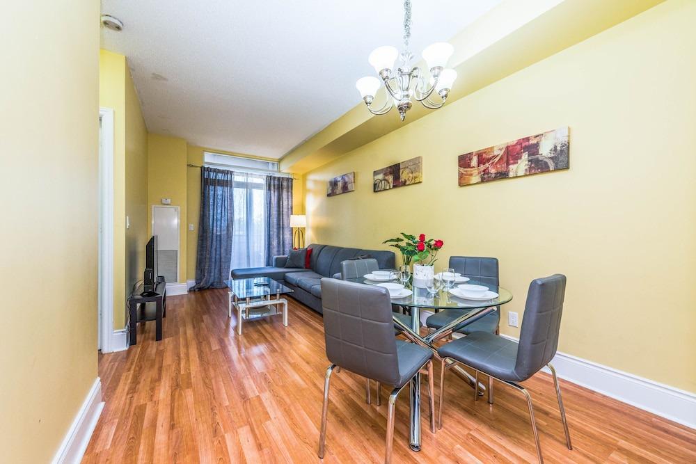 Downtown Mississauga Condo | Modern 1BD & BTH in Mississauga Downtown