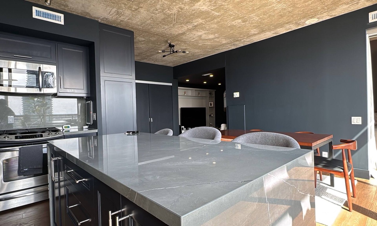 Old Town Apartment | Modern 1BR Loft w/Balcony & City Views