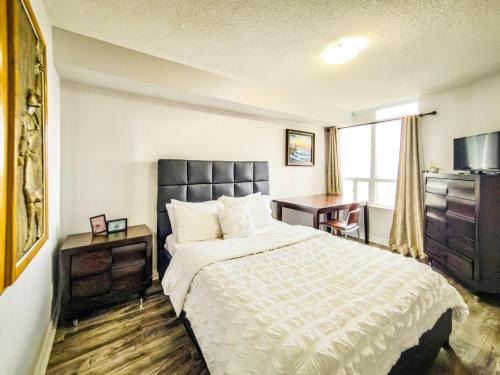 Downtown Mississauga Apartment | Modern 2BR 2 Bath Condo with Pool, Parking, Near YYZ and MAJOR INTERNATIONAL SPORTING EVENT