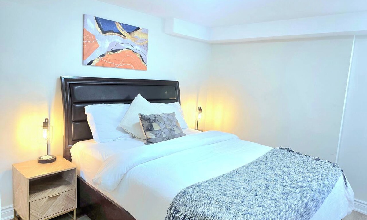 Caledon Apartment | Modern 2BR Private Suite |Prime Location