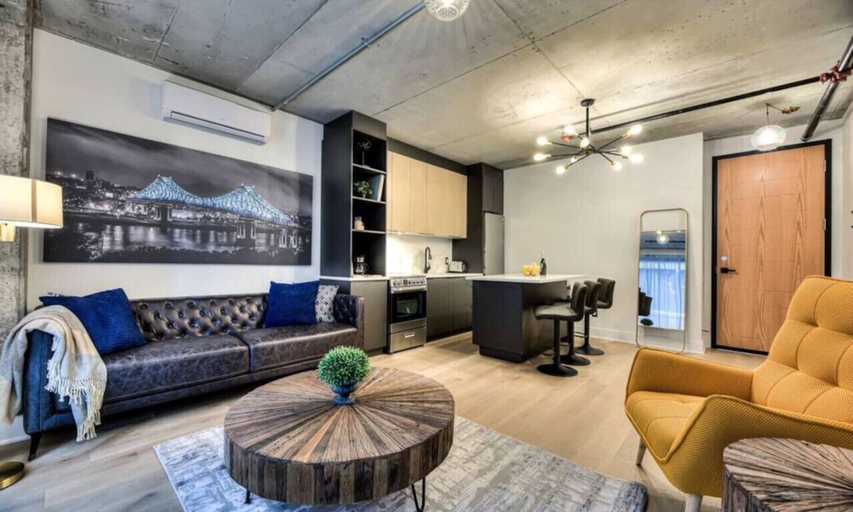 International District Apartment | Modern 2BR Suite Old Montreal B2