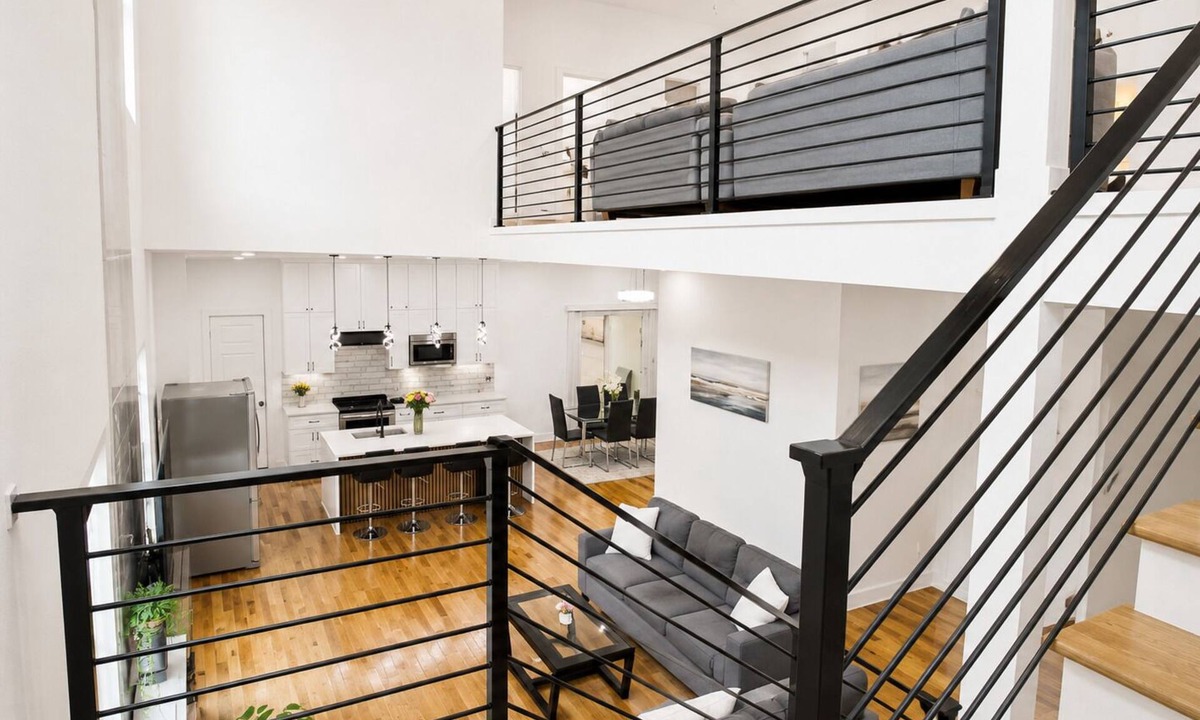 West Dallas House | Modern 6BR Masterpiece with 2 primary suites