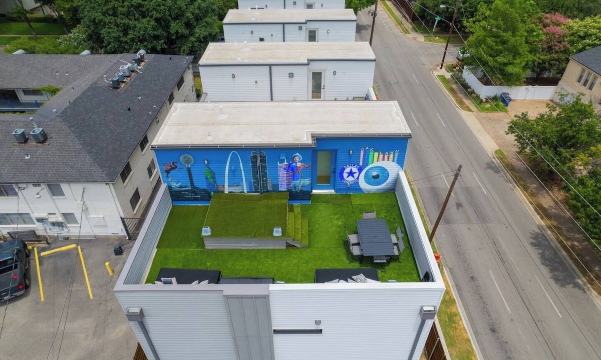 Oak Lawn House | Modern & Spacious~Rooftop View of Downtown Dallas