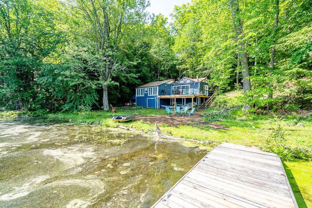 Georgian Bay Cottage | Modern Waterfront road access cottage awaits!