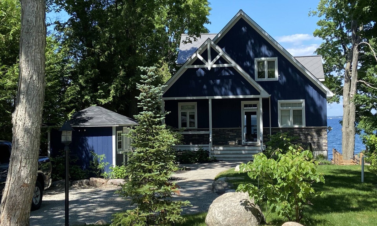 Tiny Cottage | Modern Waterfront Lake House with it's own beach on Georgian Bay