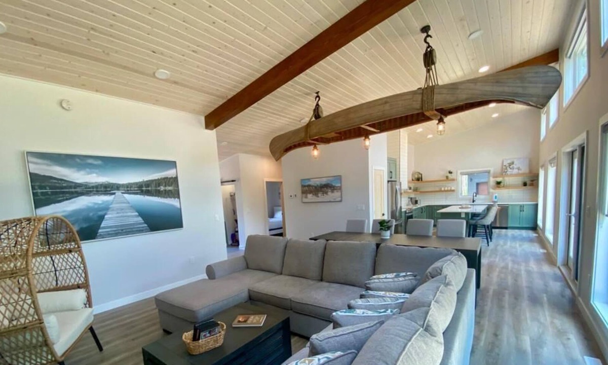 Wasagaming Cabin | Mooswa Riding Mountain+Sensational 4 Bdr Cabin (71)