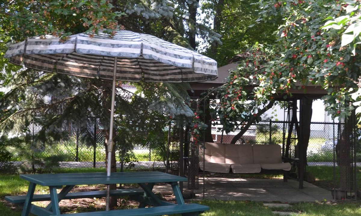 Repentigny Hotel | Motel Derfal