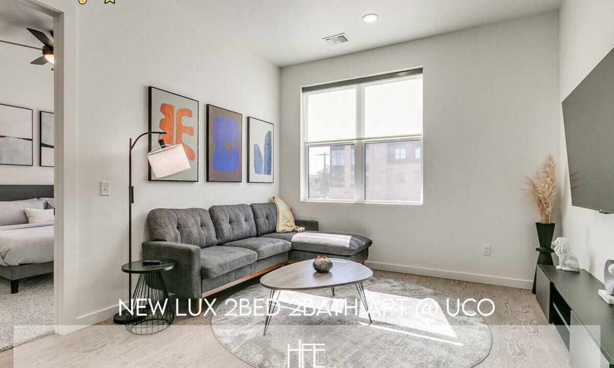 Edmond Apartment | New LUX 2Bed Apt @ UCO