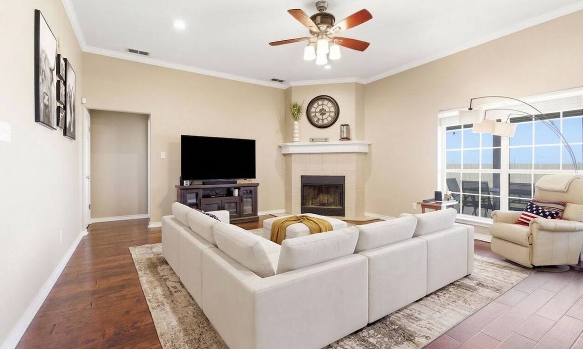 Tuscola House | New! Spacious 3BR Getaway, Easy Access to Abilene, Sleeps 6