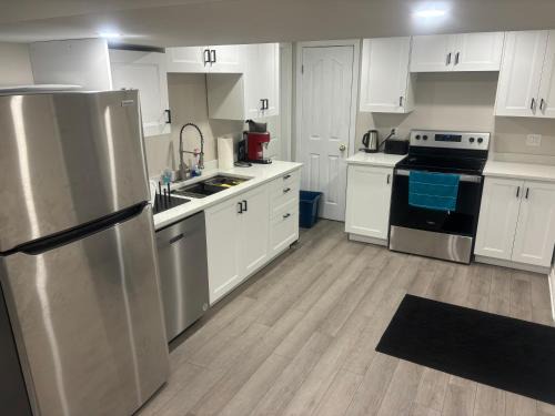 Bridlewood - Emerald Meadows House | Newly Renovated 2BR Walkout Suite in the Heart of Kanata Ottawa