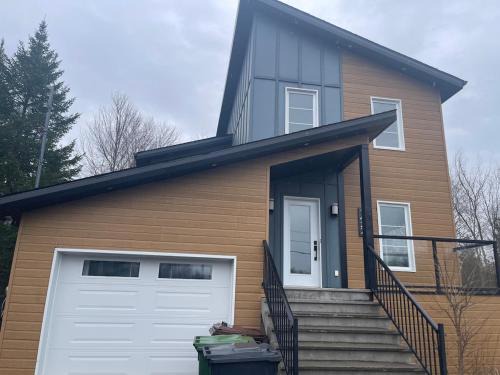 Saint-Elie-dʼOrford Apartment | Nice loft for pleasant stays in Saint-Élie, Sherbrooke