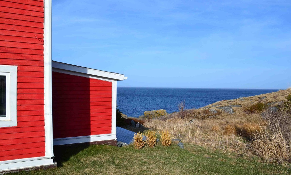 Pouch Cove Cottage | Oceanfront Cottage at the Edge of the Earth, St. John's