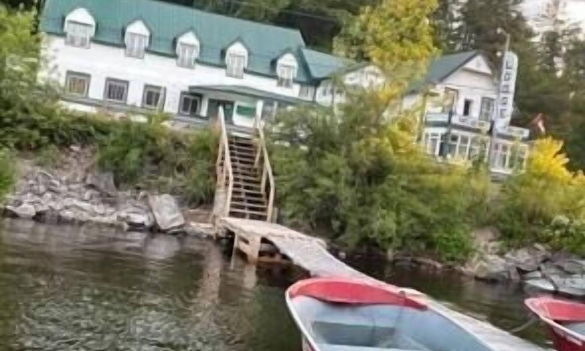 Rapides-des-Joachims Cabin | Ottawa River view Fishing/Hunting Lodge for groups