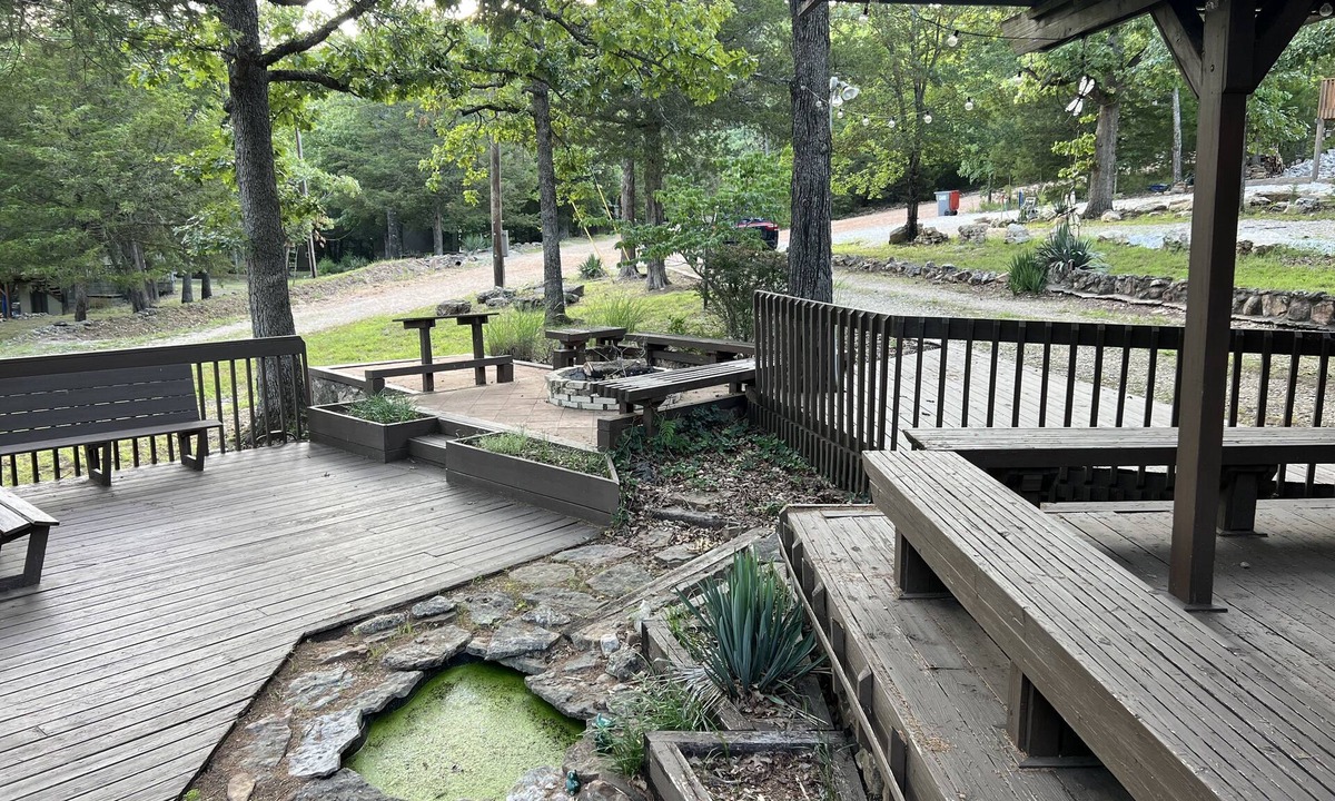 Garfield House | Peace, Quiet, Fire-pit, Revive on the large deck
