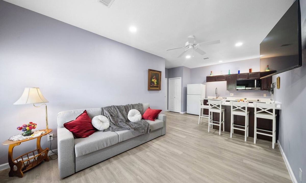 Memorial Apartment | Peaceful 1BR Parking + Kitchen World Cup Houston