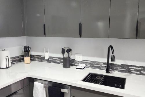 Tulsa House | Peaceful Midtown Apartment with Gym and Parking