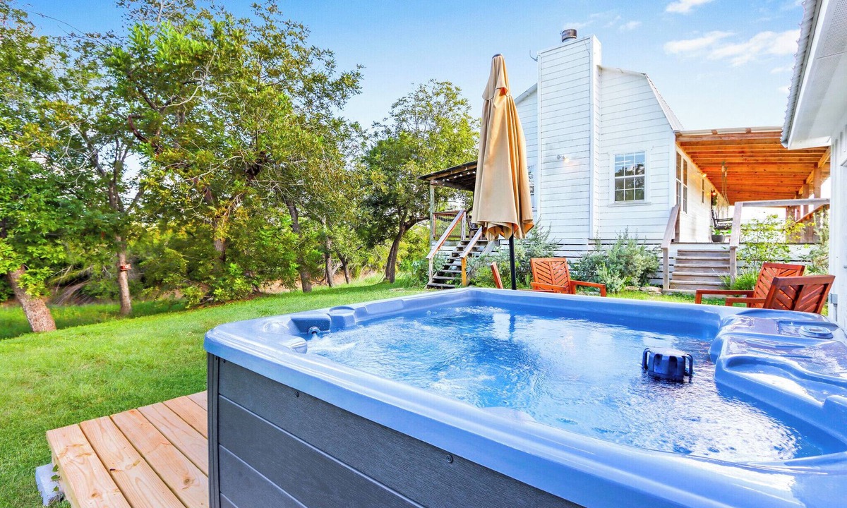 Blanco House | Pecan Tree House at Happiness Ranch | Rustic Charm with Modern Furnishings