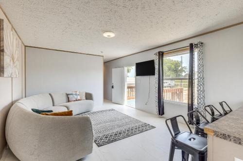 Kempner House | Pet-Friendly Kempner Escape Near Parks & Trails!