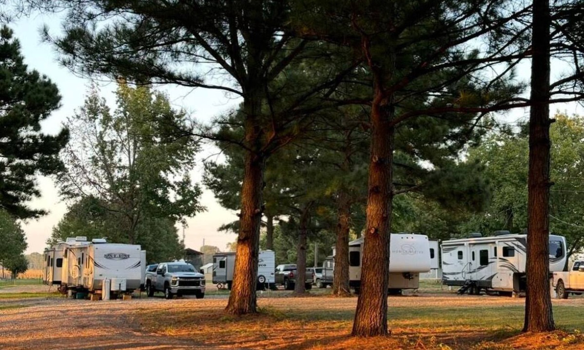 Colt RV Rental | Private Family Owned RV Campground in Colt, Arkansas; 8 Stalls on 2.5 acres!