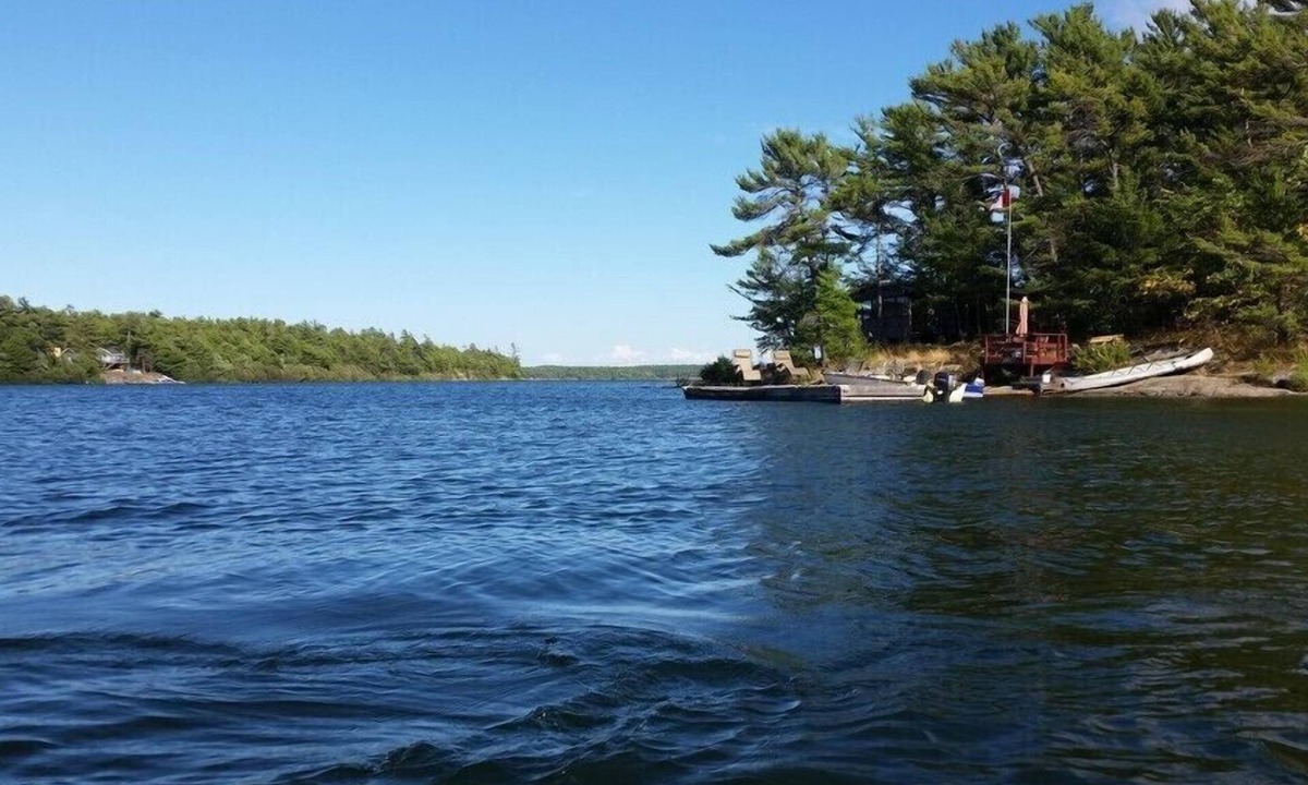 Byng Inlet Cottage | Private Island Pointe Au Baril