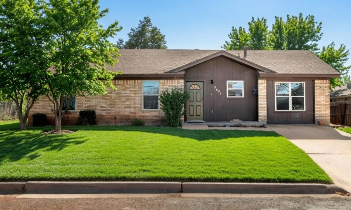Abilene House | Quiet and delightful 4-bedroom house