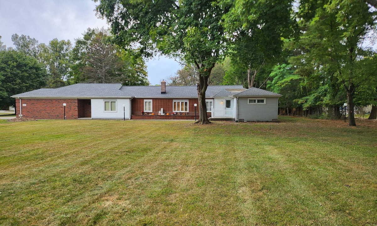 Westland House | Rare Sprawling Compound - Plymouth/Canton/Livonia/Westland