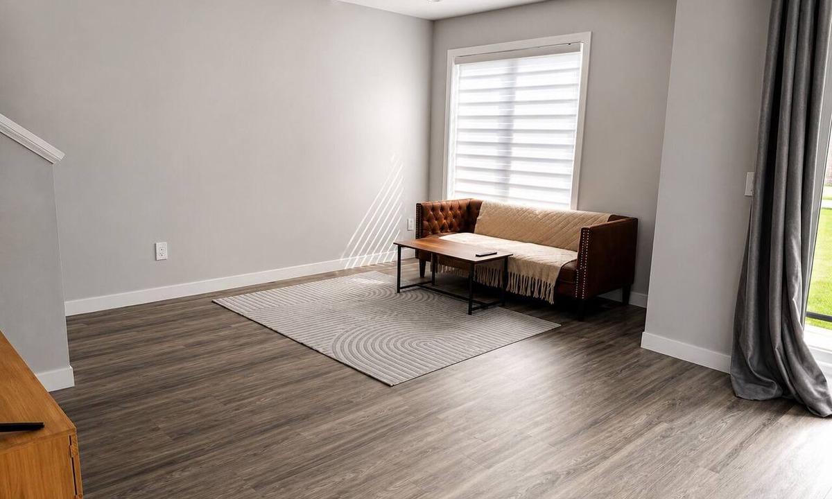 Doon South Condo | Relax & Unwind | 2BR + Private Balcony · 2.5 Baths · Doon South, Kitchener