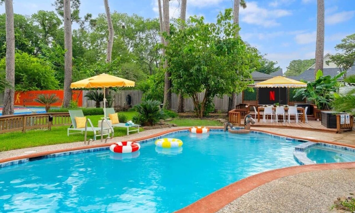 Spring House | Resort Oasis: Private Pickleball/Pool/HotTub/Games