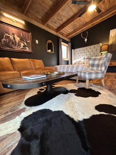 Shreveport House | River View, Red River Carriage House