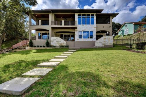Davenport Ranch Villa | Riverside Luxury Villa | Scenic Terrace | 4BR | Private dock