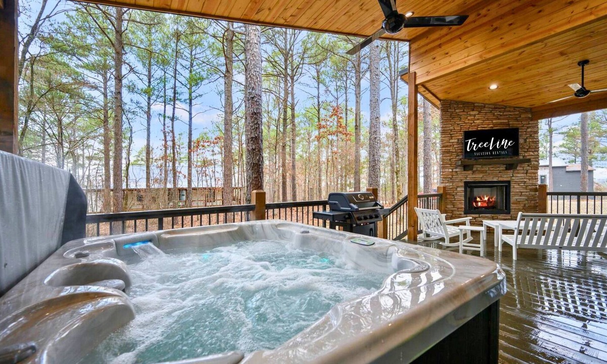 Pickens Cabin | Secluded Forest Retreat with Game Lounge