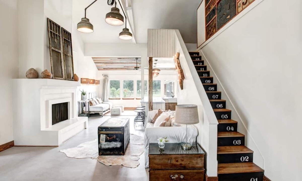 Round Top House | ★ Seen in 250 Articles ★ 1min → Town ★ Private ★ Great Kitchen ★ Luxury Home ★