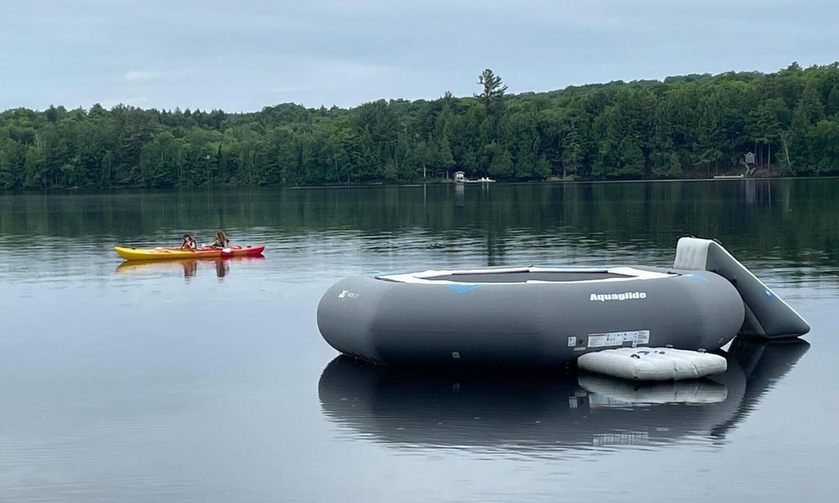 Lake of Bays Cabin | Serene Waterfront Cabin in the Woods | 4-Season Escape w/WiFi, Kayaks & Firepit