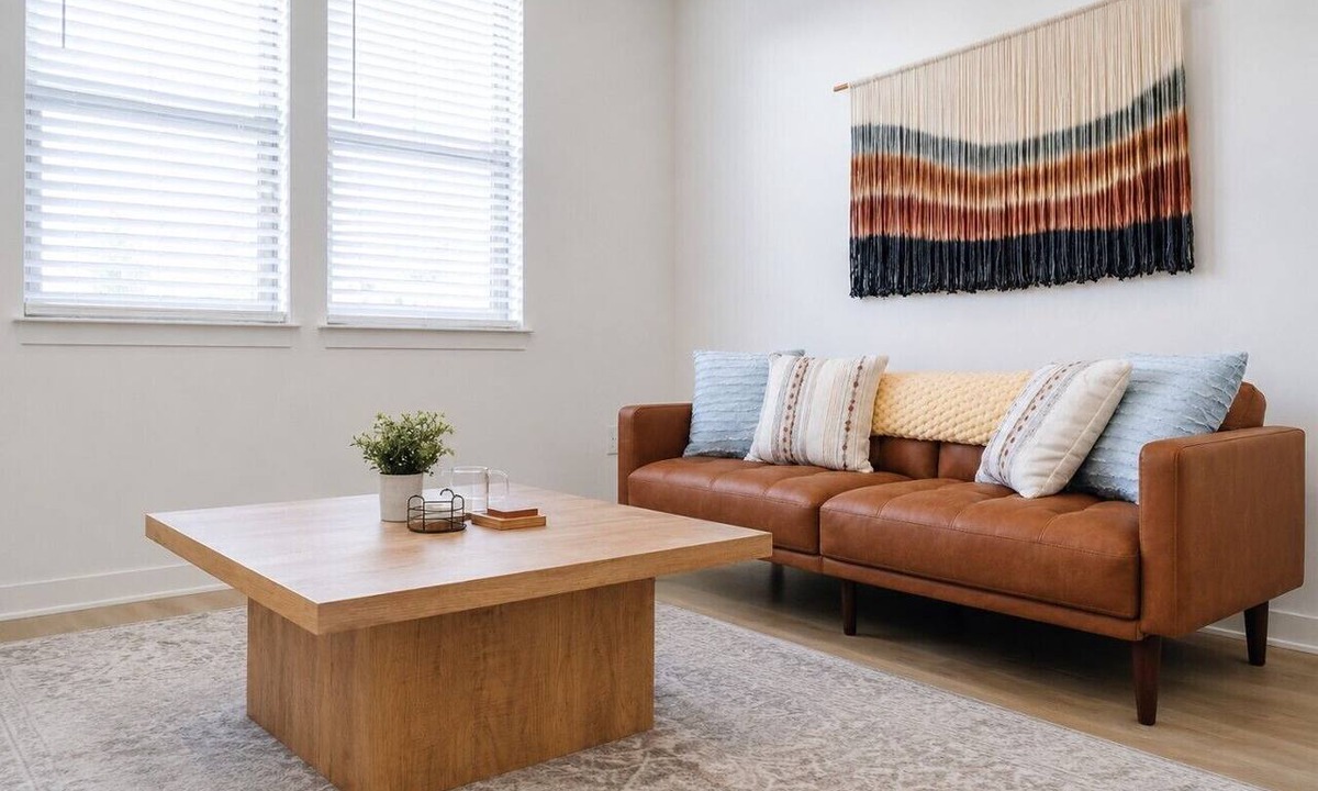Sherman Apartment | Serene WorkerFriendly Escape w/Lndry in A+Location