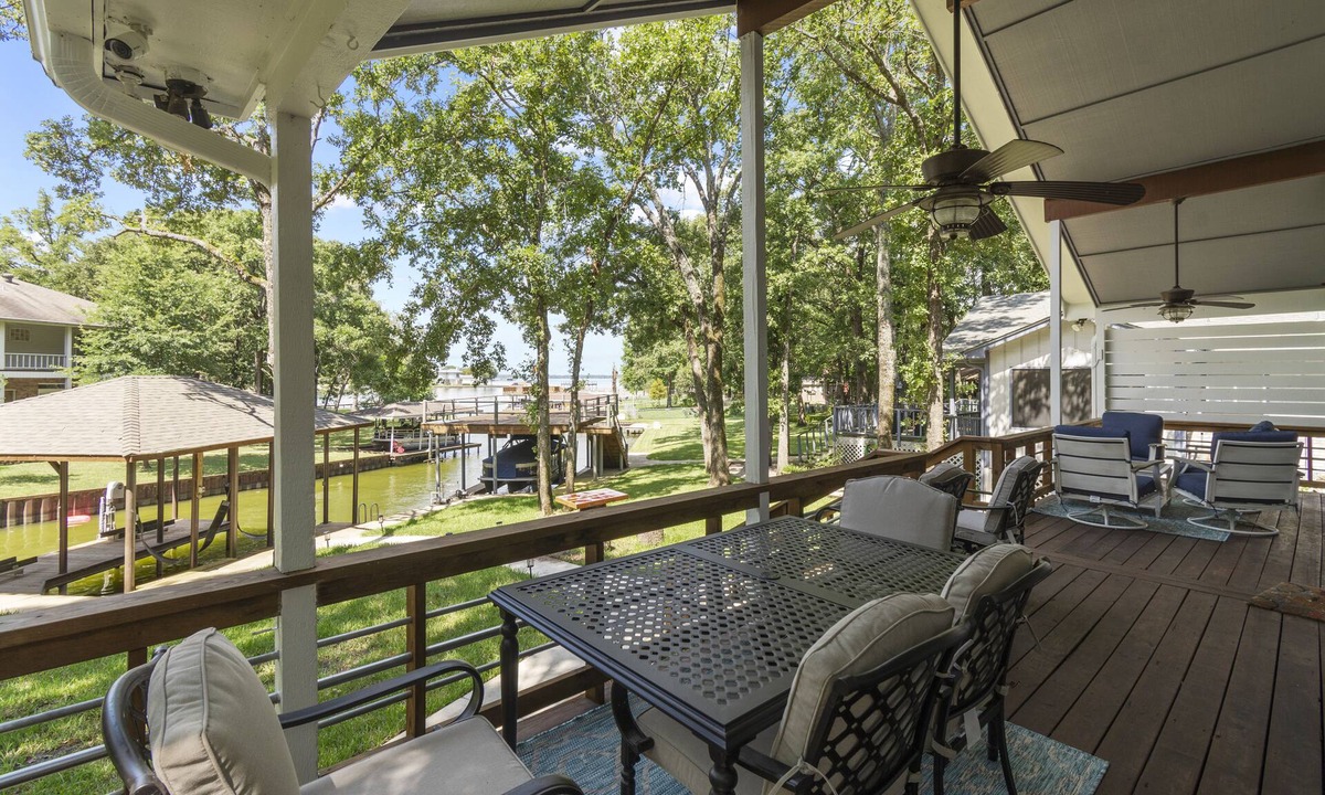 Carolyn Estates House | Serenity at Indian Harbor Lakeview Home with Gated Neighborhood Pier