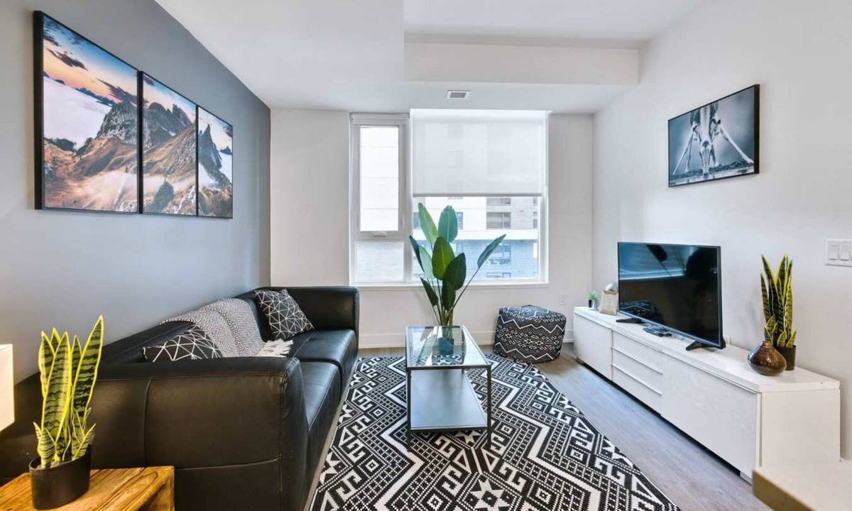 Centretown West Apartment | Serviced 1 Bedroom Apartment in Ottawa | The Lennox Building